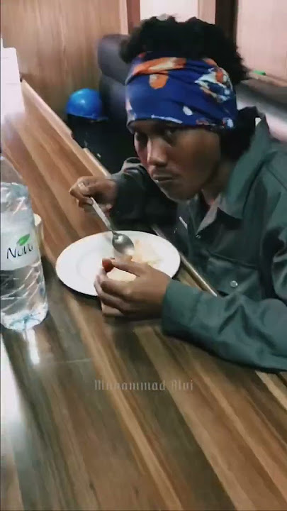 LUCU BIKIN NGAKAK‼️NGERJAIN TEMEN MAKAN DI ARAB #shorts #lucu #ngakak