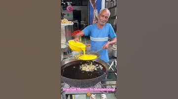 Meteor Shower Magic: Watch Oil & Flour Create A STUNNING Light Show! #DIYScience #VisualEffects ✨🌌