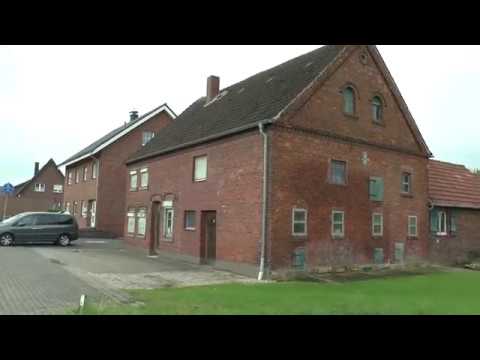 Странный кирпичный дом в городе Оелдэ