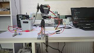 Hexapod leg walking test (Slow motion)
