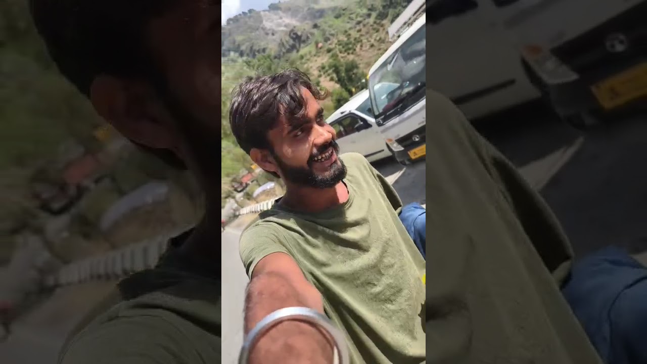 Jammu Kashmir Mughal road Nadi mein nahane ka Maja #kashmirhighway #jktourism #khunjerab