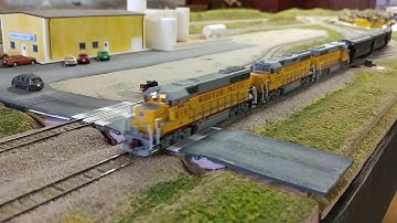 Testing the grade crossings on the N-scale WKR layout