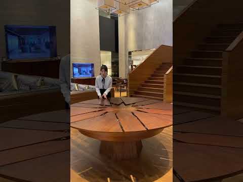 Extendable Round dining