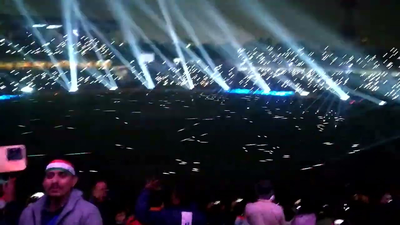 Edan gardan lightning show