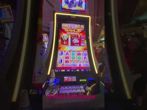 Judge Voids Taj Mahal Union Contract with Casino Workers