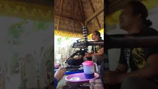 Download lagu Pengamen Keren Bersuara Khas Banyuwangian Cover lagu cemeng kopine catur arum Pengamen Keren Bersuara Khas Banyuwangian Cover lagu cemeng kopine catur arum