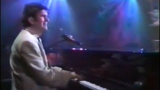 PIERRE FLYNN 🎤 Le Chant Du Souterrain (OCTOBRE) 🎶 (Live à Montréal) 1990