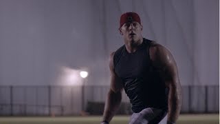 J.J. Watt proves his dedication to his fans - 2015 Hard Knocks: The Houston Texans