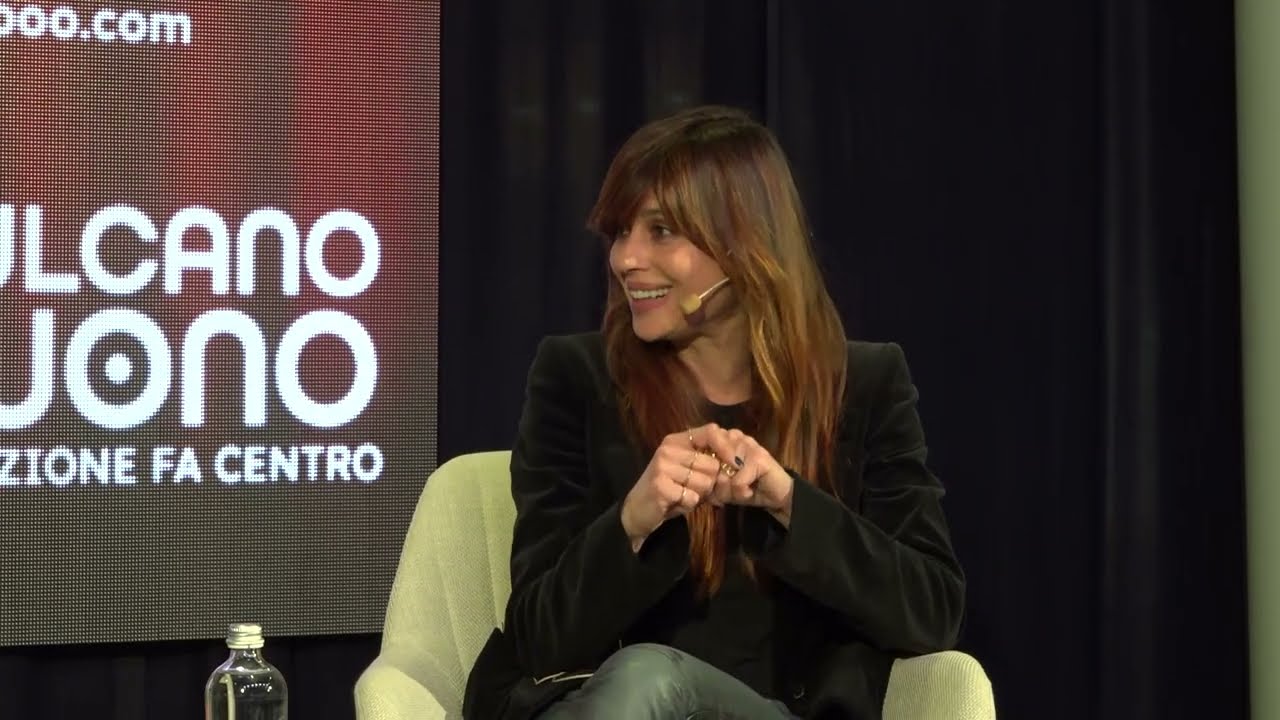 Giuseppe Loconsole intervista Claudia Pandolfi