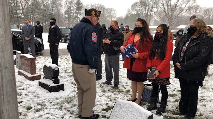 James L. Neel (1937-2020) Graveside Service at Lak...
