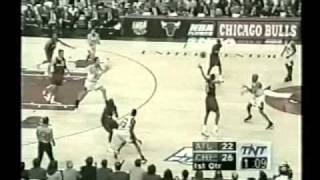 Triangle Offense: Wing Reverse