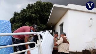 Carrera contra reloj para huir de la lava entre una lluvia de cenizas