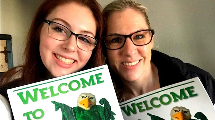 16-Year-Old College Student Takes Classes With Her...