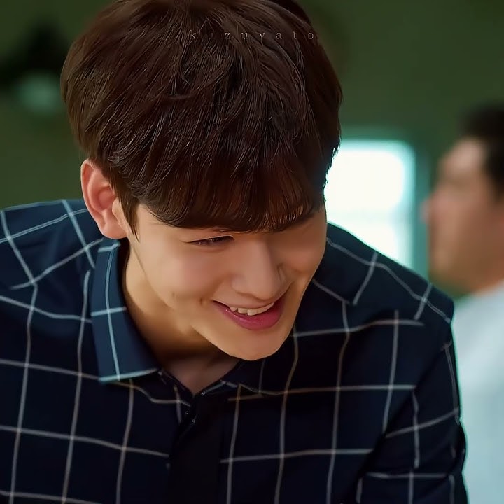 the tension .. [#kdrama #bromance #chaeunwoo #parksolomon #lomon]