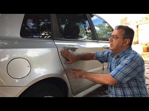 Vídeo: Como ajusto a porta do meu carro para mais perto?