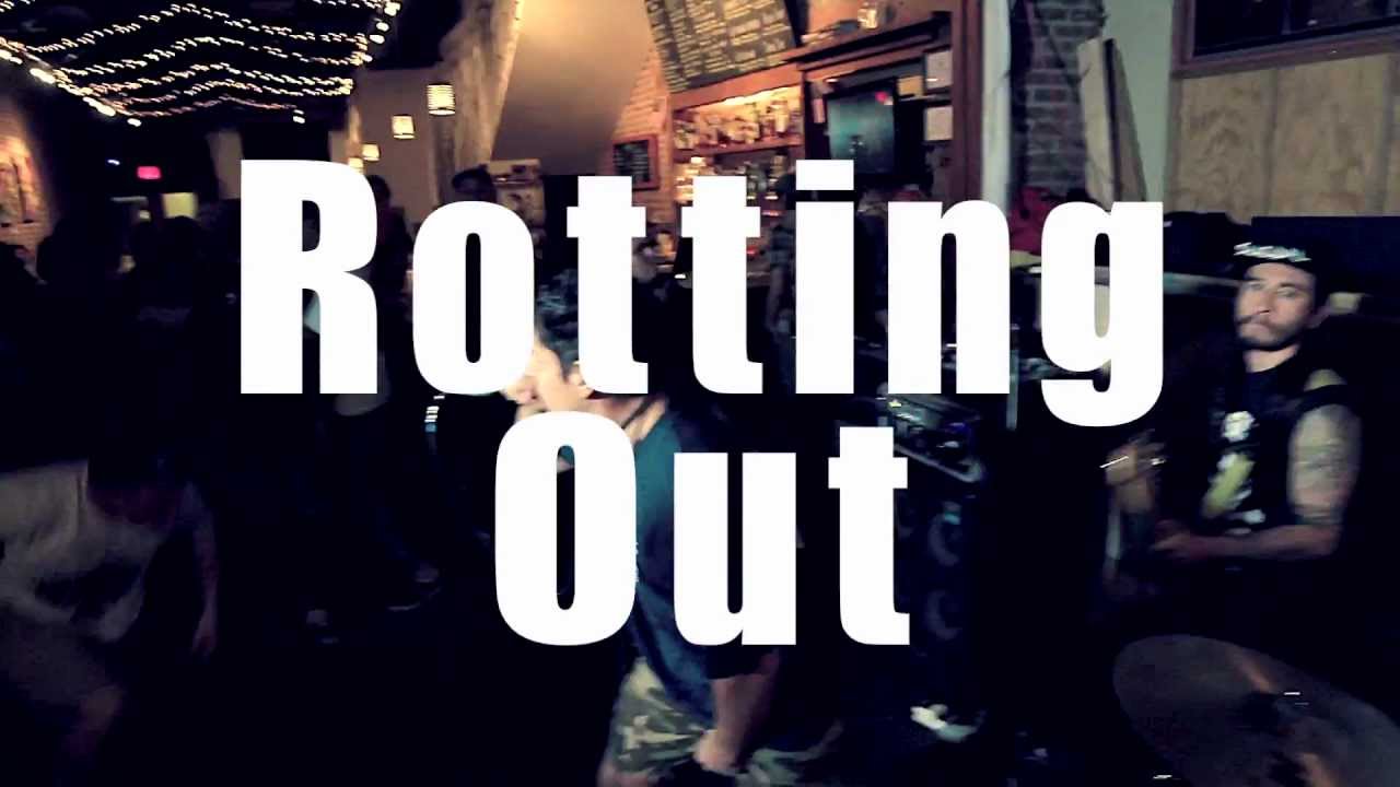 Rotting Out in Hawaii - Part 1 - Street Prowl/Suicide King - YouTube