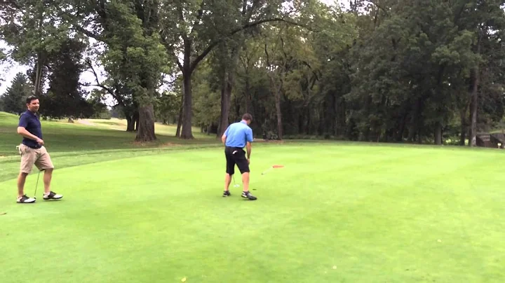 Ken Zaborowski sinks the clinching putt of the 201...