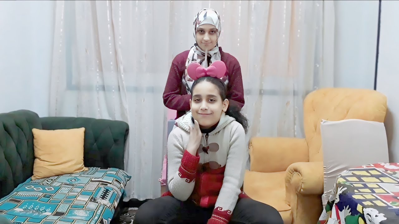 تحدى المد على اليدين اية عيطت😭