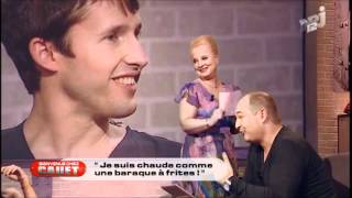 NRJ James Blunt ll French woman flirts with James