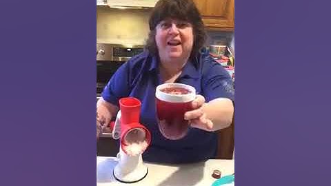 Tupperware Ice Shaver Adult Sno Cone