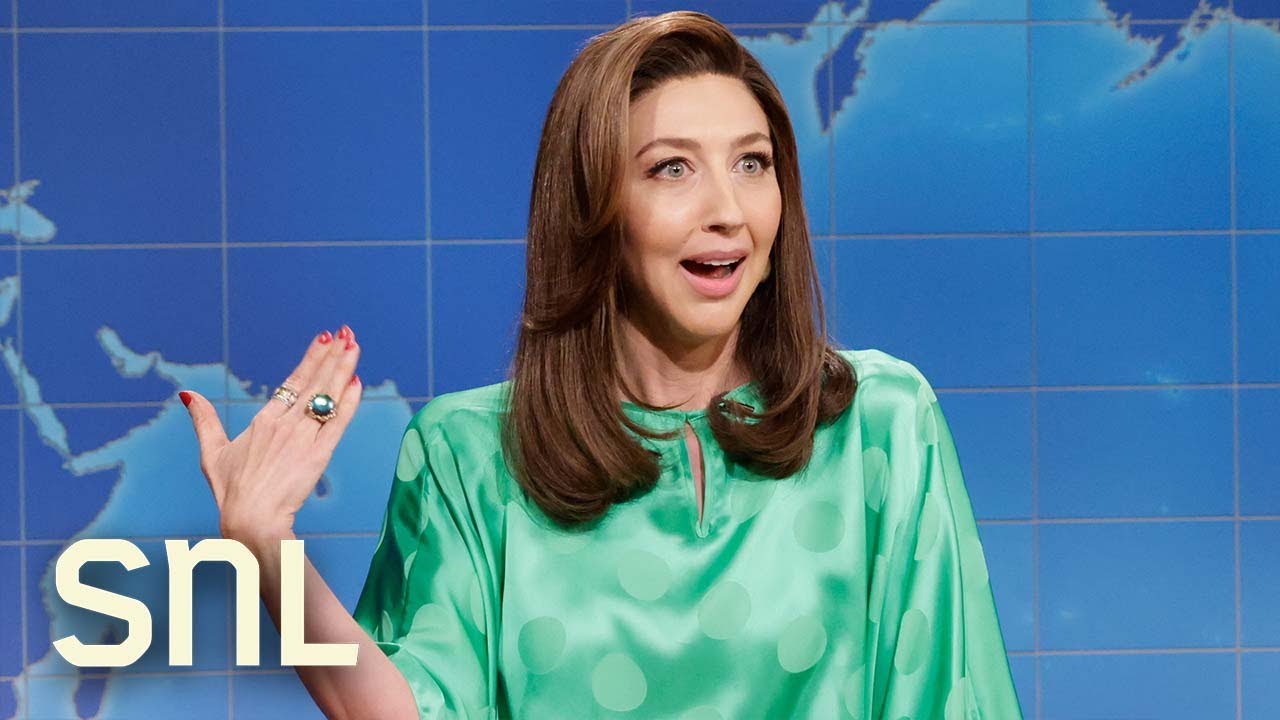 Weekend Update: Colin's Great Aunt Pat on Holiday Etiquette - SNL