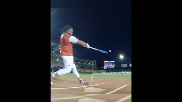 When a HR Derby champ gets a metal bat ...