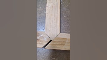 STRONG WOODWORKING T-JOINT CARPENTER TIPS #howto #carpentry #diy #tutorial #shorts