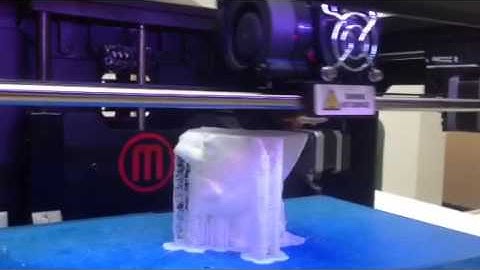 Makerbot @ shaping things