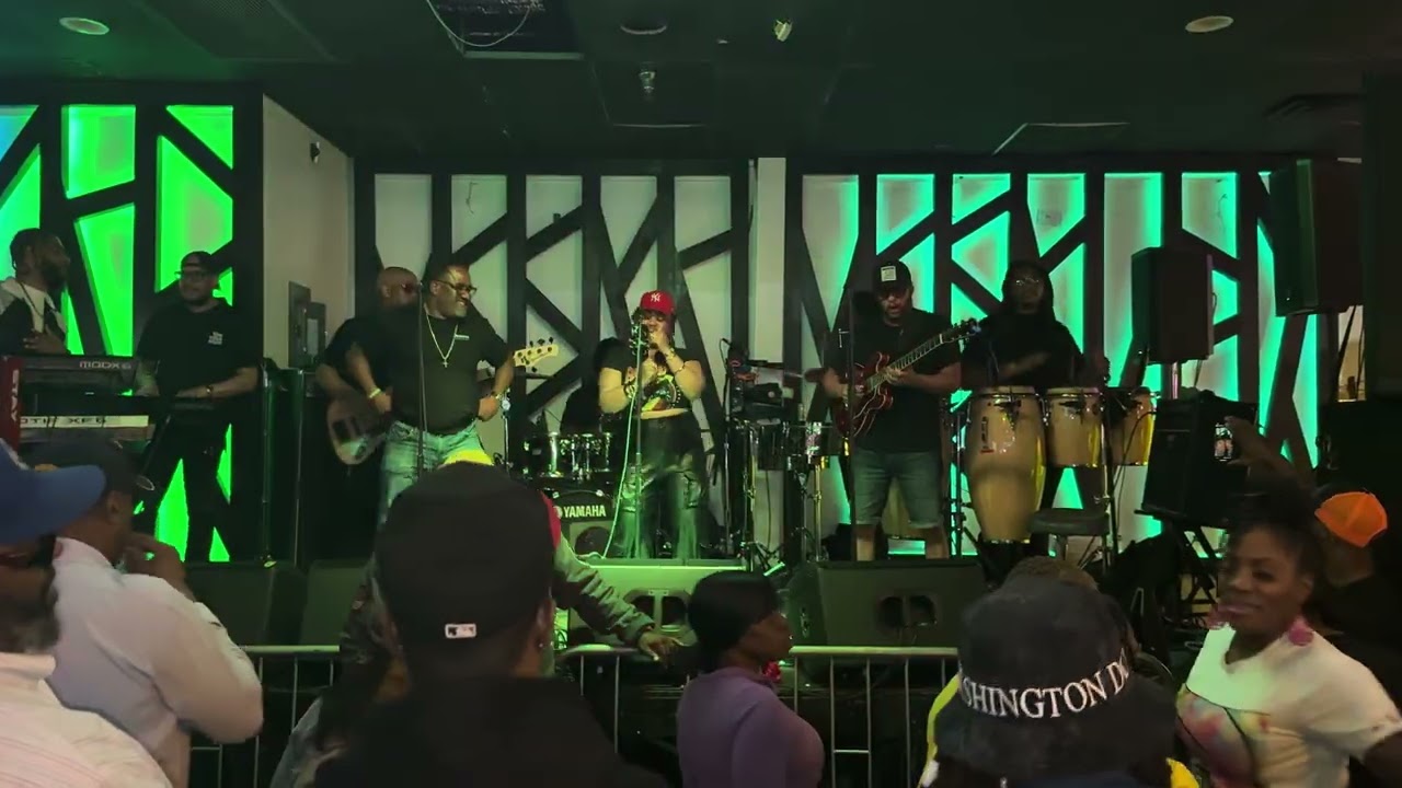 DC VYBE @ Fast Eddies Featuring Derrick Holmes ! 🫡🔥🎤04/26/25