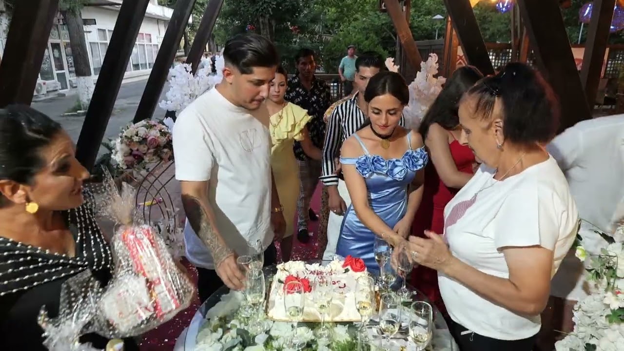 LOGONDA  FLORIN & GABRIELA  10 AGUST REST.. MODDERN  2025