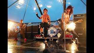 Red Hot Chili Peppers  // Search &amp; Destroy   Live