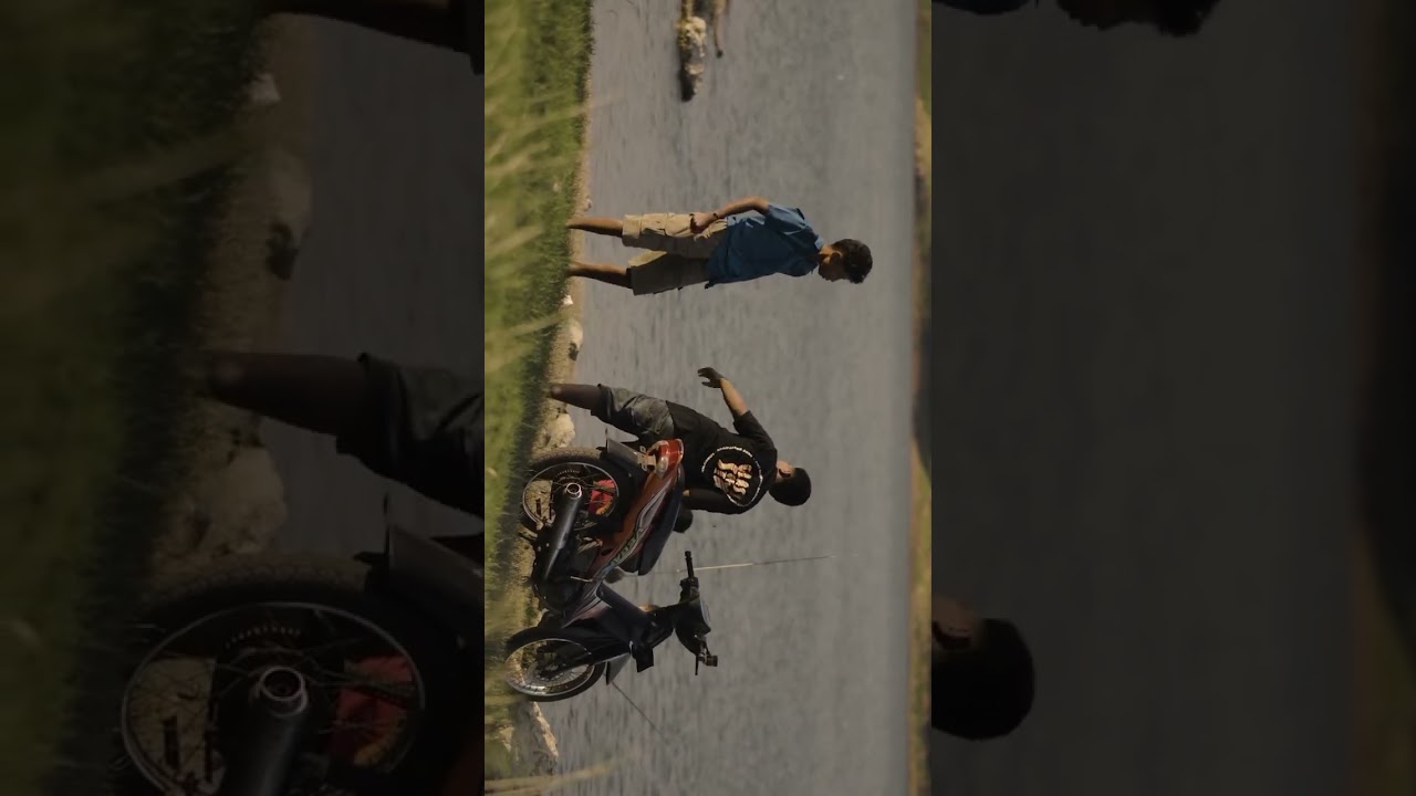 Pernah ngga kalian berantem sama temen kalian waktu kecil #cinematic #cinematography #filmm #