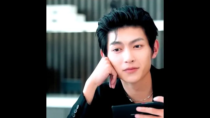 The way he can see her 🤭❤||Present is Present ||  #presentispresent #viralshorts