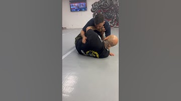 Calf Slicer From Half Guard #bjj #jiujitsu #grappling #mma #ufc #martialarts #combatsport #blackbelt