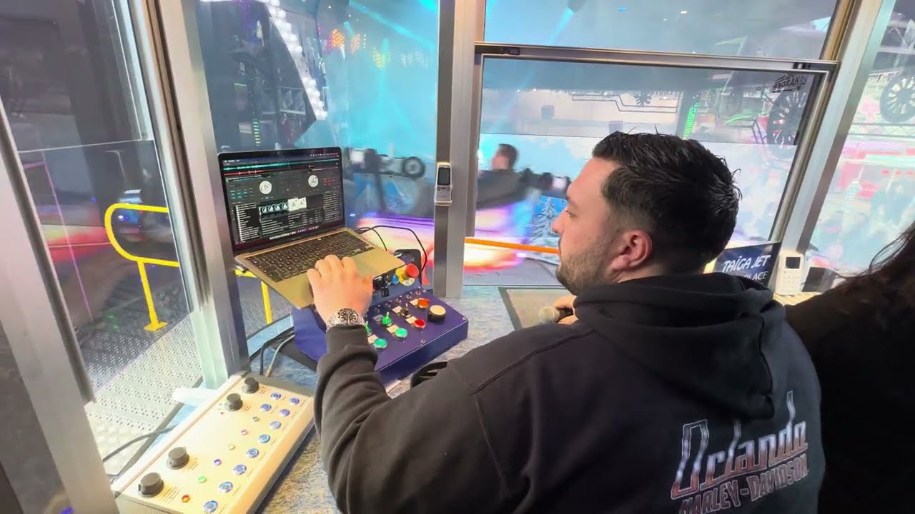 Taïga Jet (Vue de la caisse) - Fête foraine de Chalon-sur-Saône 2024