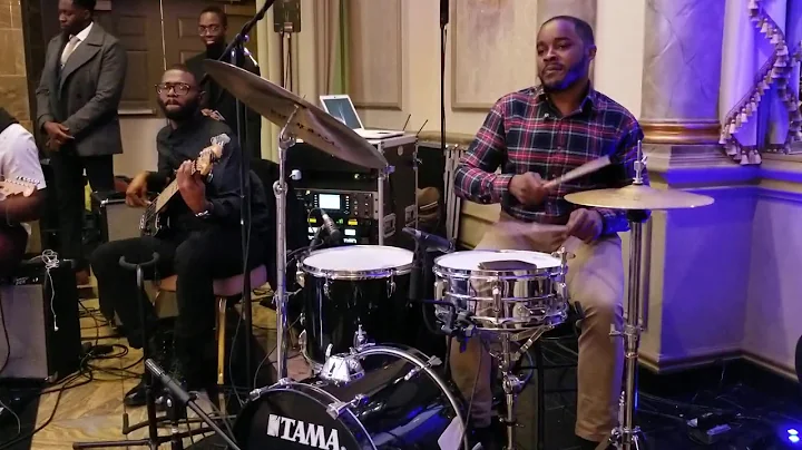 BobbyWonAnEmi - Reception Band Plays On - Clip 3