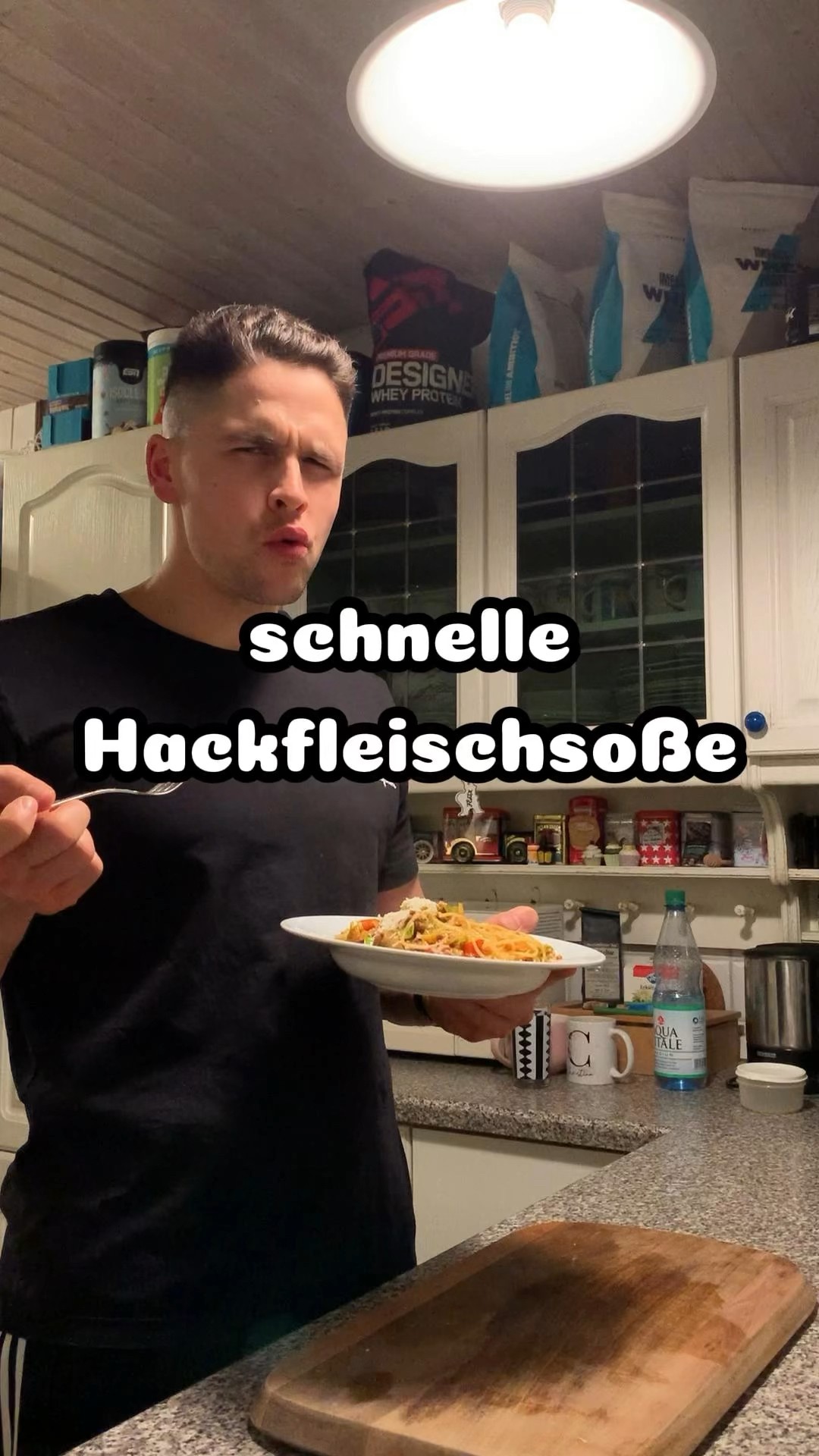 Schnelle Hackfleischsoße #rezept #shorts - YouTube Schnelle Hackfleischsoße #rezept #shorts - YouTube