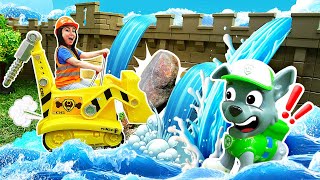 ¡La presa de los Paw Patrol se derrumbó! La Patrulla Canina para niños con Máster Pum Pum