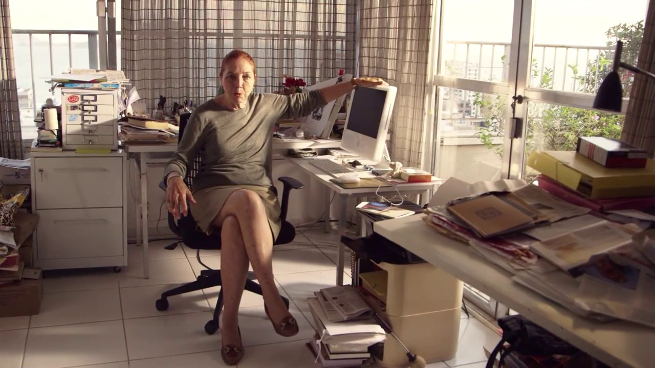 Marina Colasanti apresenta o seu local de trabalho | Super Libris