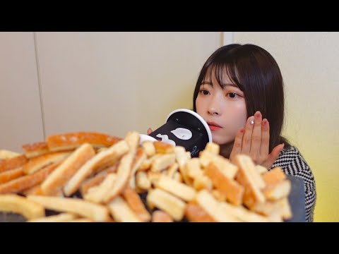 【ASMR】左右にサクサクラスク👂🏻🤤ゆるりとピザの箱でナンパ雑談。囁き/咀嚼音/eatingsounds