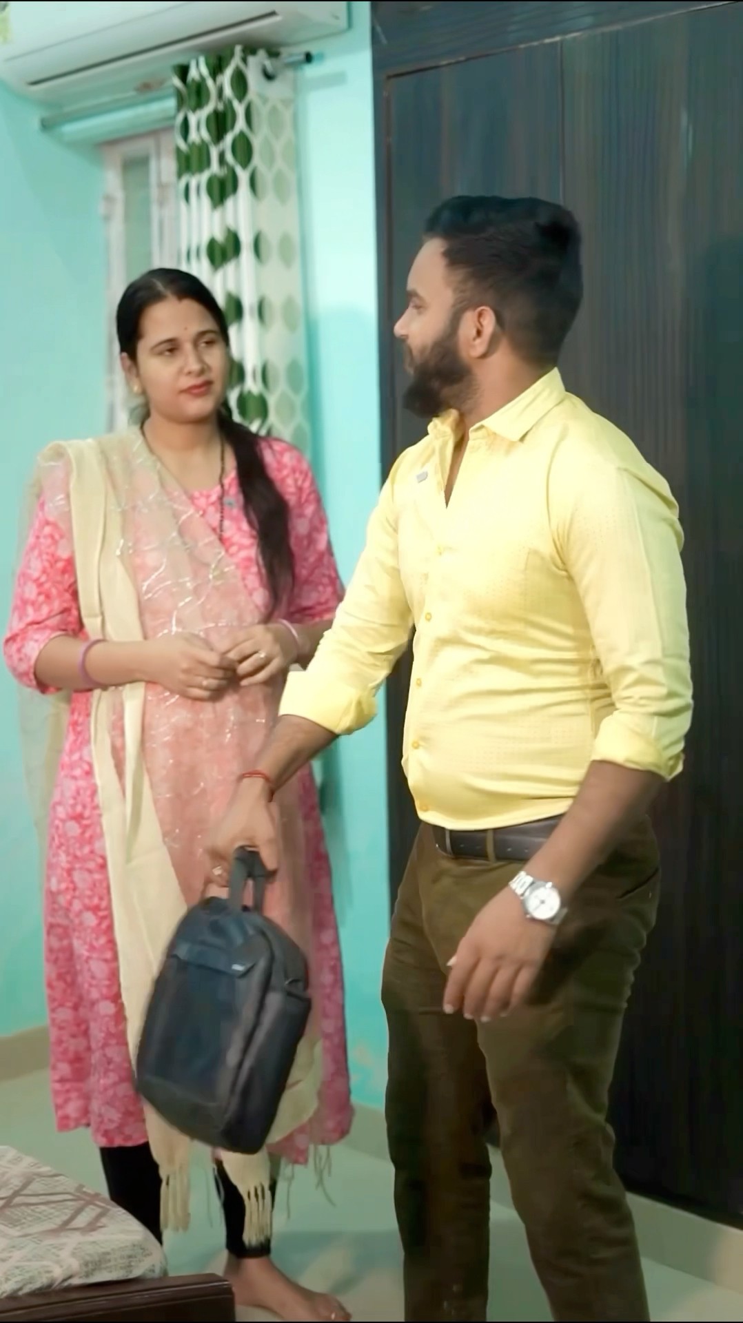 Do haqdar |Ajay Sharma #youtubeshorts #emotional #motivation #shortvideos