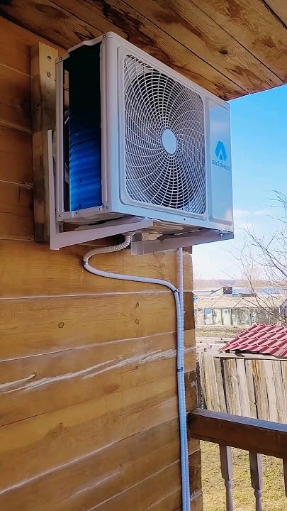 установка наружного блока кондиционера на даче / установка кондиционера ...