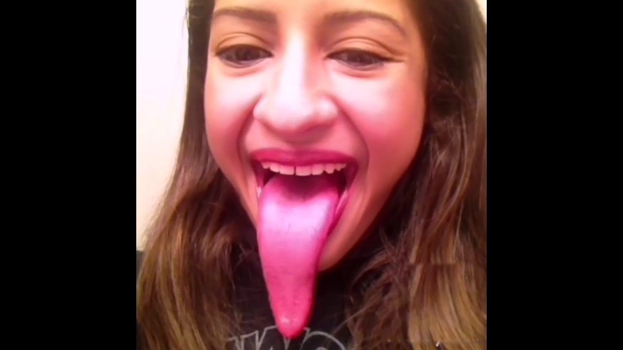 World Largest Tongue - YouTube