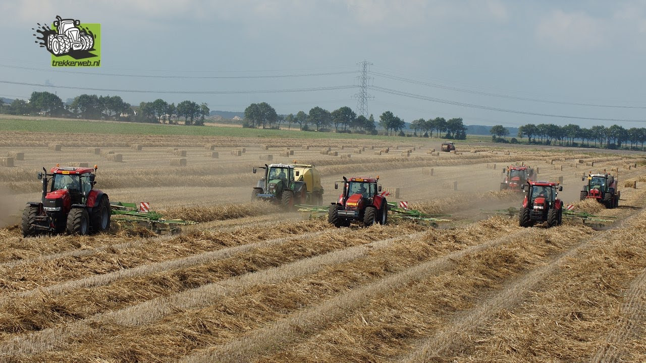 Hempflax mega Raking and Baling Hennep straw Trekkerweb