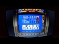 Partie de machine à poker de casino en ligne, avec full et ...
