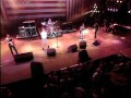 Spin Doctors - Little Miss Can't Be Wrong (Live at Farm Aid 1994)