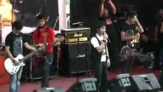Download Mp3 Tian Fm - five minutes live perfrom AmbiLkan Bulan SMA 1 Lawang†Malang Gudang lagu Download Mp3 Tian Fm - five minutes live perfrom AmbiLkan Bulan SMA 1 Lawang†Malang