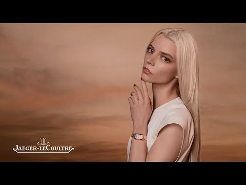 Video: Jaeger lecoultre reverso gani ya kununua?