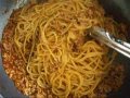 市販パスタソースでボロネーゼを作ったときの様子です。How to make a bolognese from commercial pasta sauce