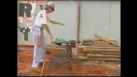 Lucu badan gemetaran tapi lihat endjngnya..